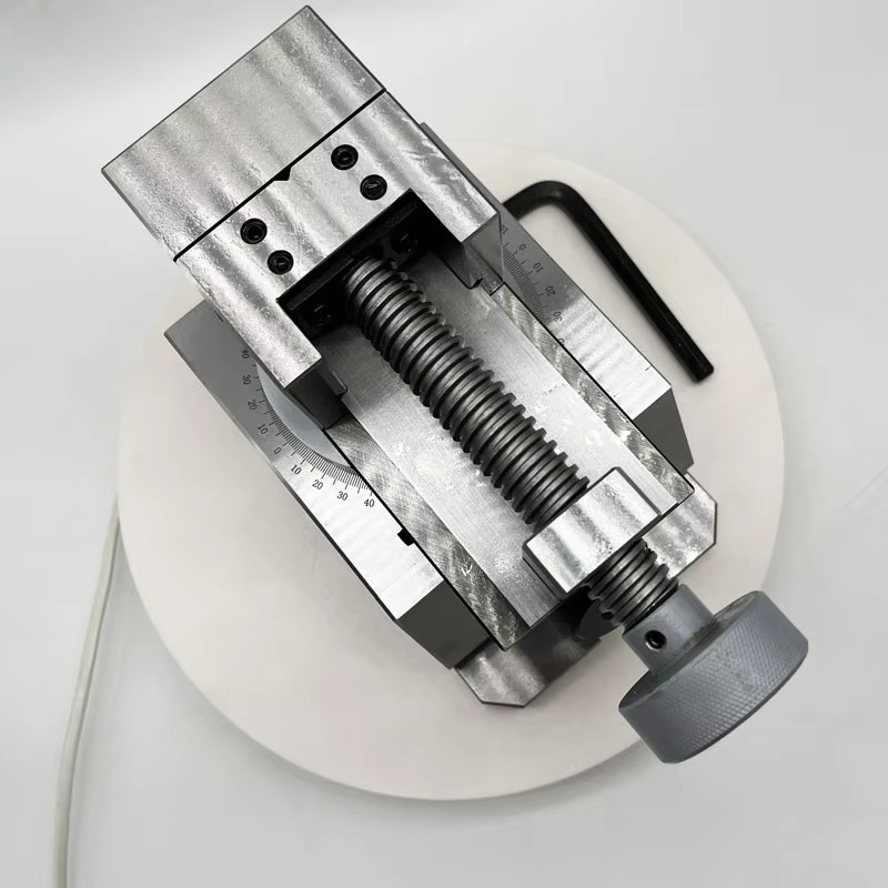 Cnc Milling Machine - Универсальные прецизионные станочные тиски CHM80 для