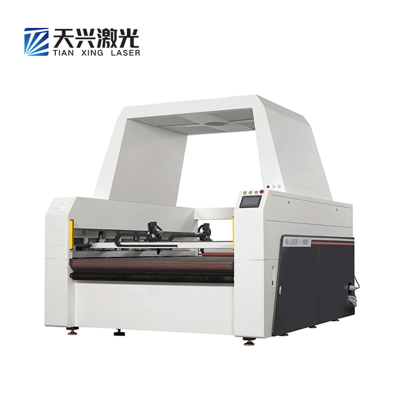 Промышленный станок для резки  – обзор и цена Industrial Laser Fabric Cutting Machine